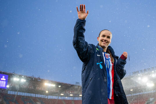 Guro Reiten of Norway celebrates