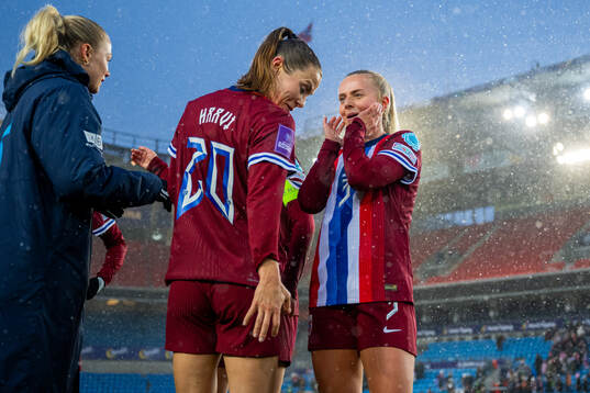 Emilie Haavi and Emilie Woldvik of Norway