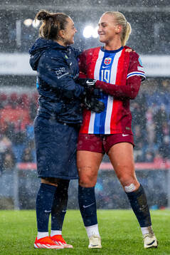 Vilde Bøe Risa and Cathinka Tandberg of Norway