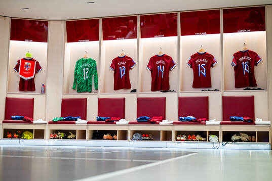The kits of goalkeeper Guro Pettersen, Thea Bjelde, Signe