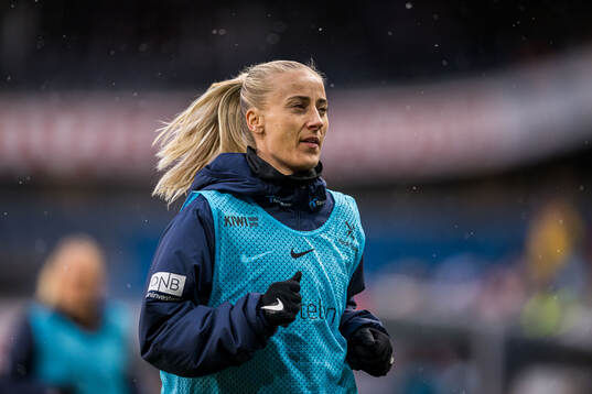 Anja Sønstevold of Norway warms up