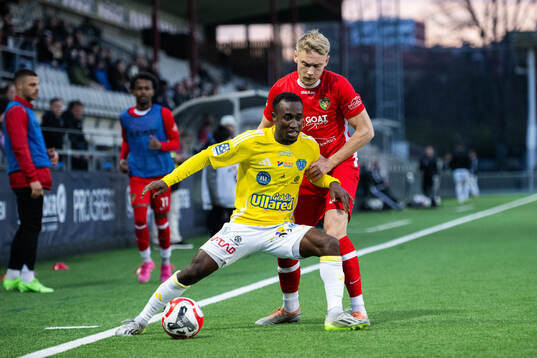 Ariana FCs Johan Brannefalk och Falkenbergs FFs Wanbe