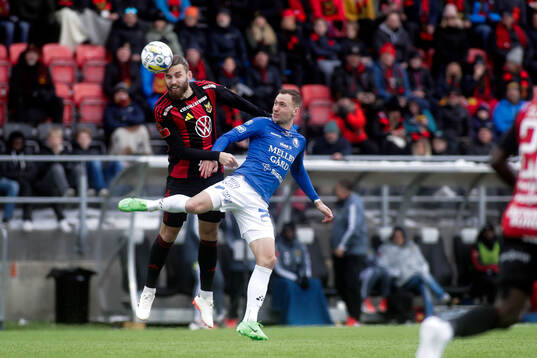 Östersunds Ali Suljic och Trelleborgs Filip Bohman