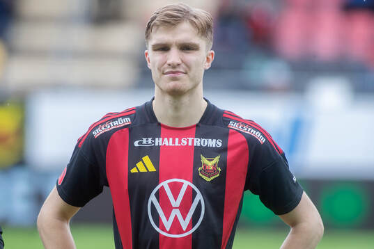 Östersunds Jakob Hedenquist  innan fotbollsmatchen i