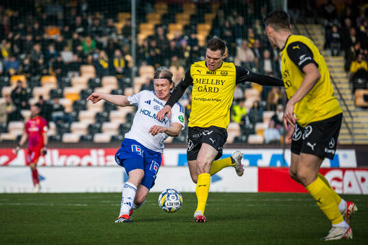 IFK Norrköpings Daniel Fritz Eid och Mjällbys Elliot
