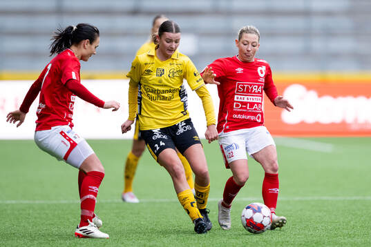 Degerfors Jessica Karlsson, Elfsborgs Ida Backlund och