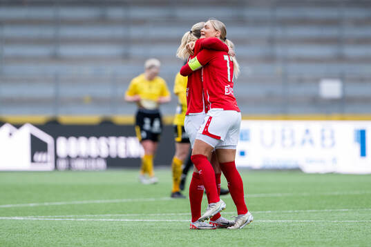 Degerfors Lydia Vaggelyr jublar