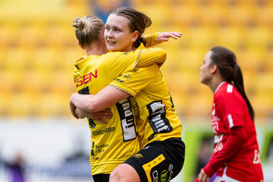 Elfsborgs Ellen Nilsson jublar