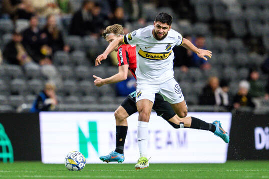 Brommapojkarnas Wilmer Odefalk och AIKs Omar Faraj