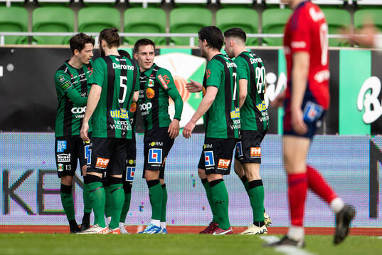 Varbergs Isak Bjerkebo jublar med laget