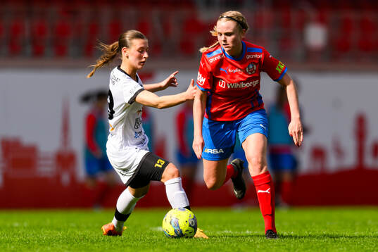 Trollhättans Selin Alfredsson och Helsingborg s Agnes