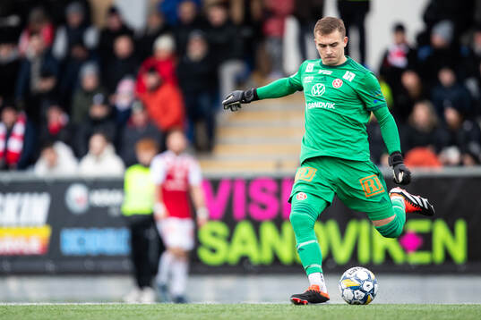 Sandvikens IFs målvakt Felix Jakobsson