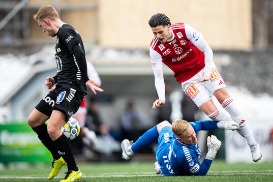 Örebros målvakt Malte Påhlsson och Valgeir Valgeirsson