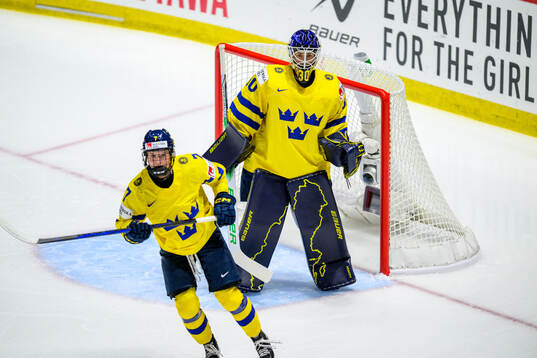 Goaltender Emma Söderberg of Sweden