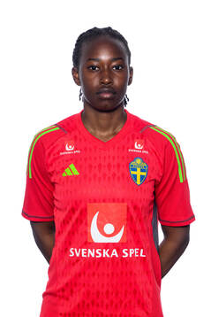 Angel Mukasa i det svenska U23-damlandslaget