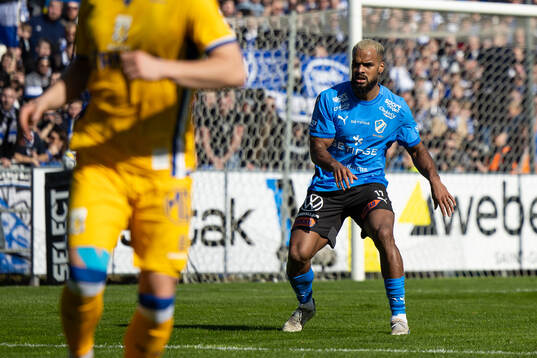 Halmstads Phil Ofosu-Ayeh