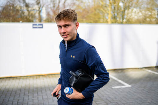 Malmö FFs Hugo Bolin ankommer till arenan