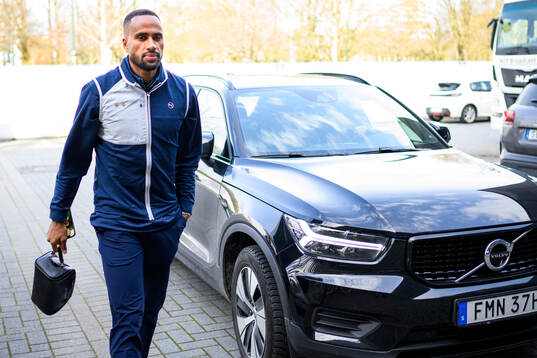 Malmö FFs Isaac Kiese Thelin ankommer till arenan