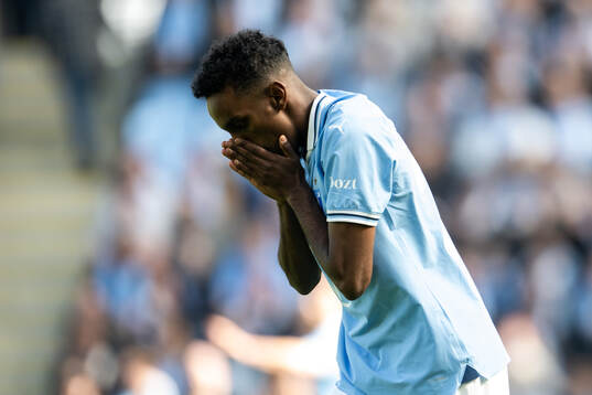 Malmö FFs Taha Ali deppar