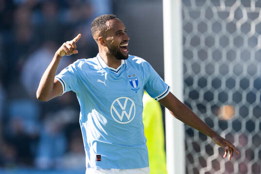 Malmö FFs Isaac Kiese Thelin jublar