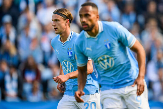 Malmö FFs Erik Botheim och Isaac Kiese Thelin