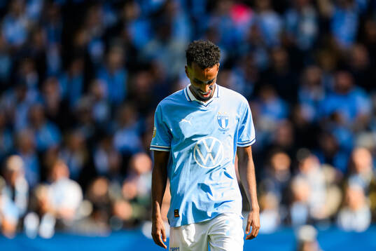 Malmö FFs Taha Ali deppar