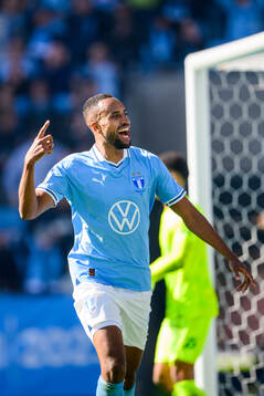 Malmö FFs Isaac Kiese Thelin jublar