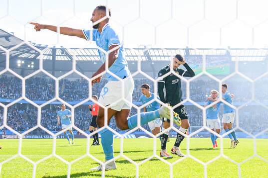 Malmö FFs Isaac Kiese Thelin jublar