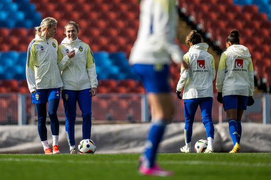 Sofia Jakobsson and Filippa Angeldahl of the Swedish