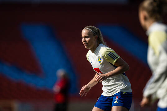 Stina Lennartsson of the Swedish women's national football