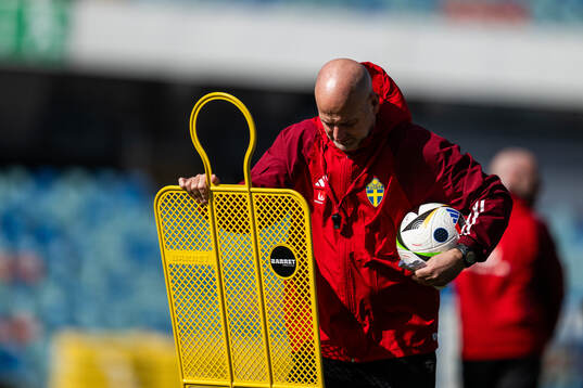Assistant coach Magnus Wikman of the Swedish women's
