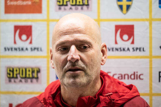 Assistant coach Magnus Wikman of the Swedish women's