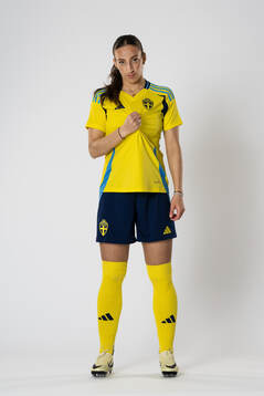 Rusul Rosa Kafaji of the Swedish women's national football