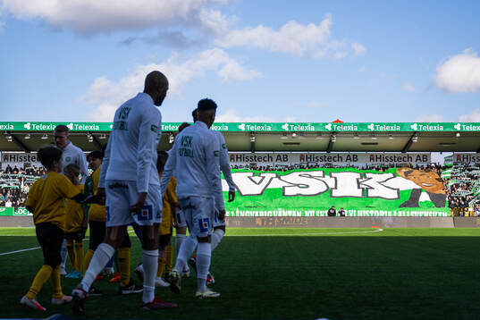 Västerås spelare gör entré