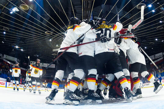 Players of Germany celebrate