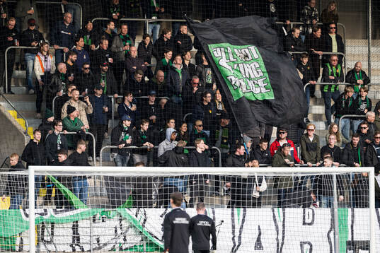 GAIS-supportrar på läktaren