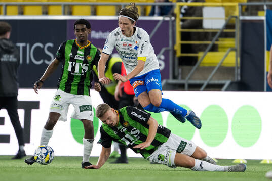 GAISs Joackim Åberg och Värnamos Simon Thern