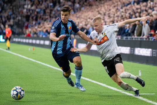 Djurgårdens Samuel Dahl och Häckens Axel Lindahl