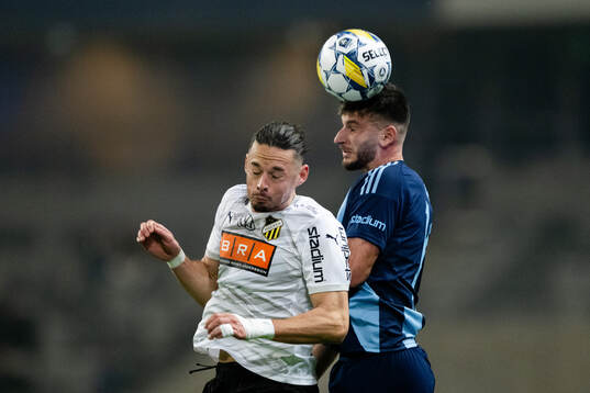 Häckens Amor Layouni och Djurgårdens Besard Sabovic