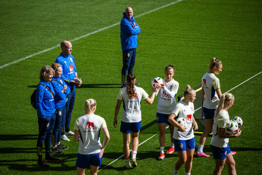 Assistant coach Magnus Wikman of the Swedish women’s