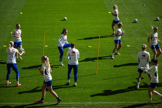 Matilda Vinberg and Johanna Rytting Kaneryd of the Swedish