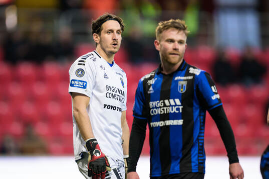 Sirius målvakt David Mitov Nilsson deppar