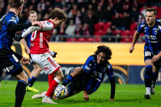 Kalmars Jacob Trenskow gör 1-0