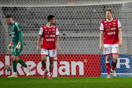 Kalmars målvakt Samuel Brolin , Arash Motaraghebjafarpour