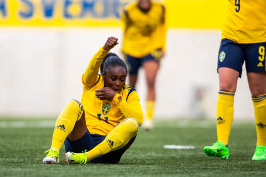 Monica Jusu Bah of Sweden celebrates