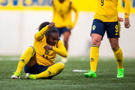 Monica Jusu Bah of Sweden celebrates