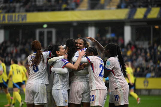 Wendie Renard of France celebrating the 0-1 goal