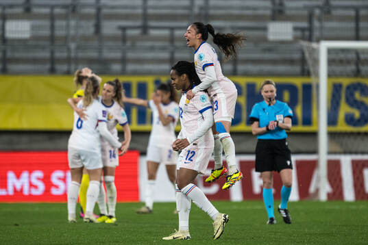Marie-Antoinette Katoto and Selma Bacha of France celebrates
