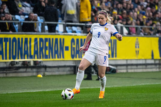 Eugénie Le Sommer of France