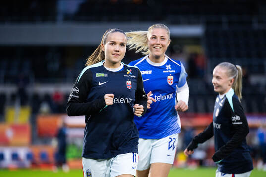 Guro Reiten and Sophie Roman Haug of Norway